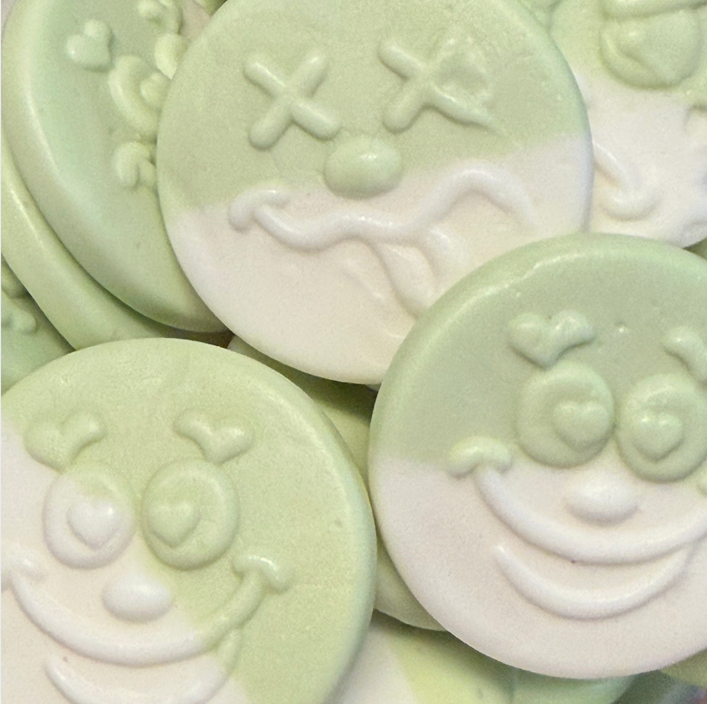 Foam Smiley Apple