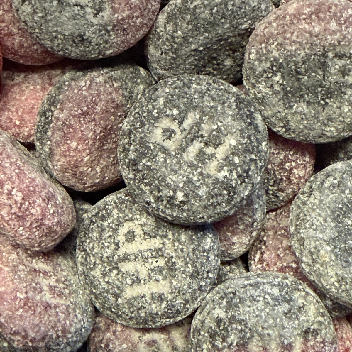 Grahns Supersalty Hard Pucks